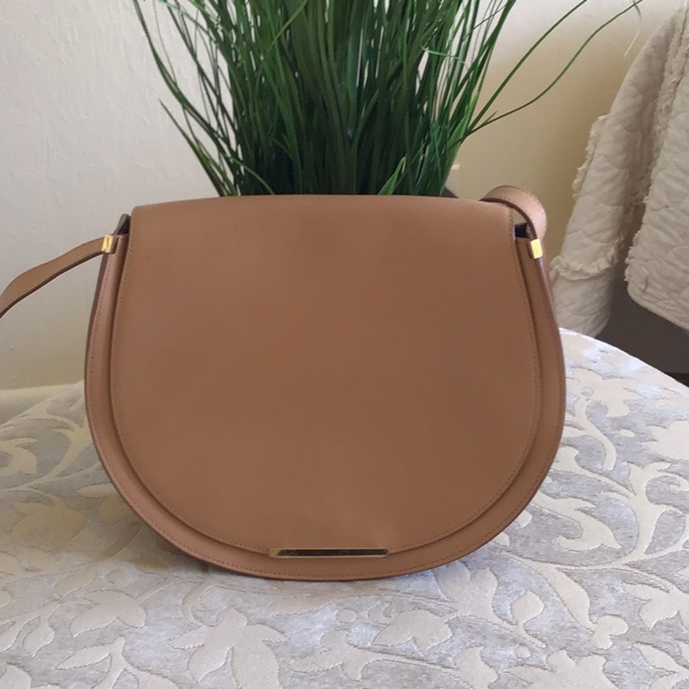 Gorgeous camel Cuyana Leather Saddle Bag